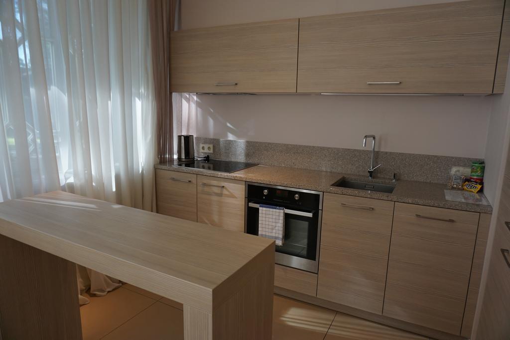 Wooden Villa Apartments Jūrkalne Esterno foto