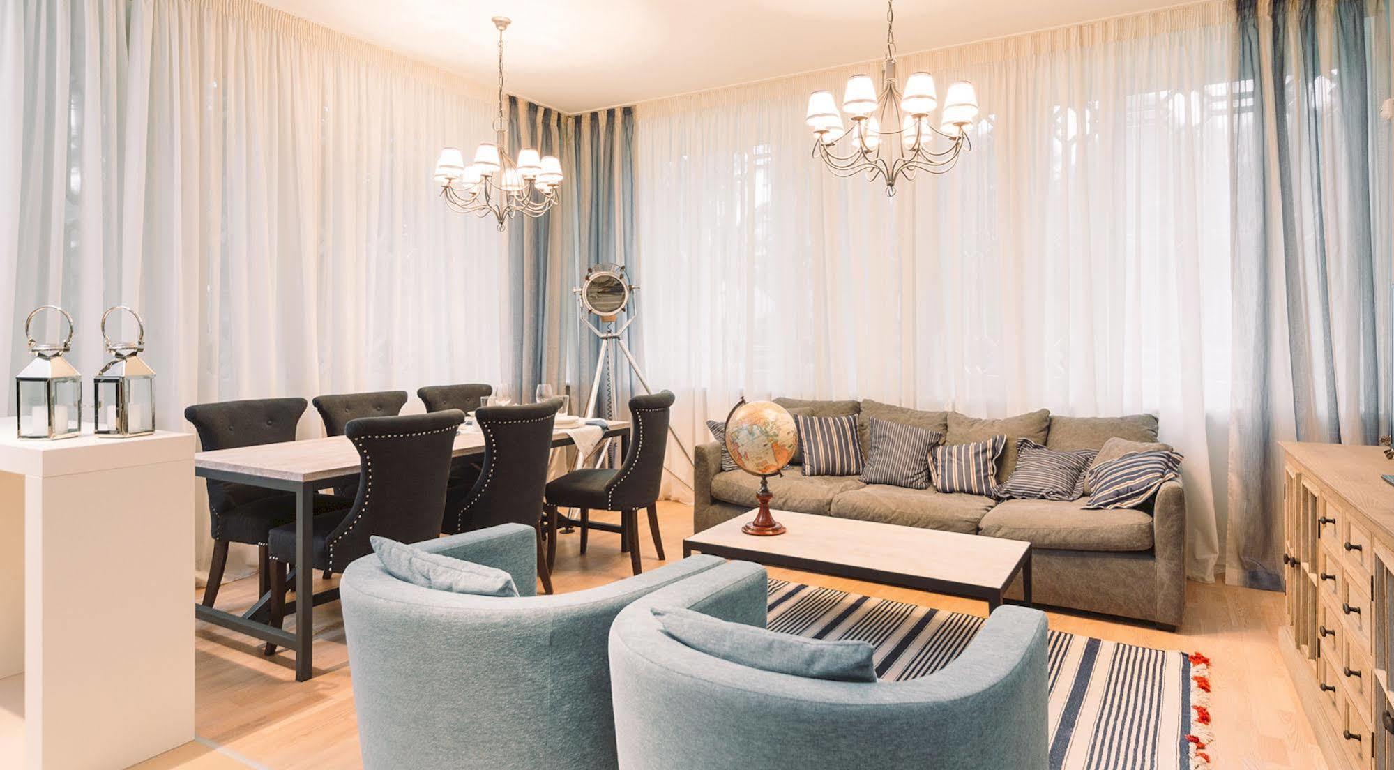 Wooden Villa Apartments Jūrkalne Esterno foto